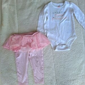 Carter's baby girl Size 12 months Set of two